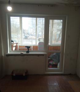 Пластиковые балконные двери