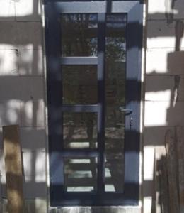 двери пвх входные