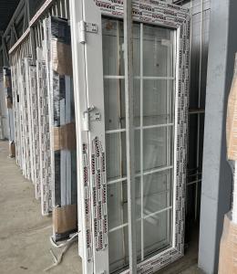 входная дверь в дом пвх