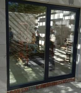 двери пвх входные