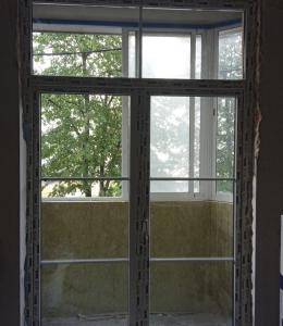 Пластиковые двери