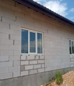 остекление дома окнами
