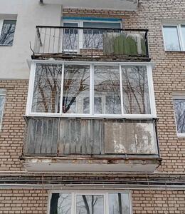 Раздвижные алюминиевые окна на балкон