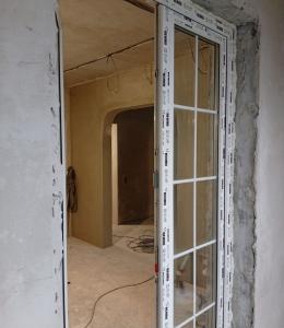 Пластиковые балконные двери