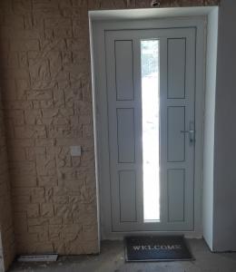 входные двери пвх в минске