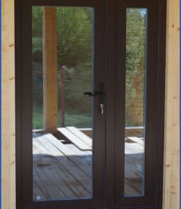 входная пвх дверь