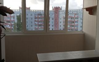 Фото отделки балкона по пр. Газета 