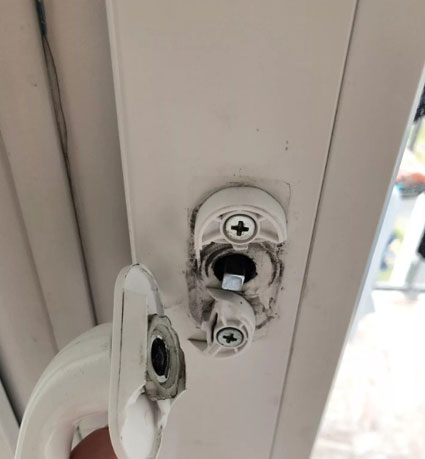 Поломки фурнитуры